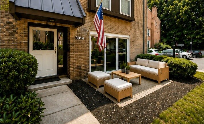 Entry and private patio at 3814 Persimmon Cir